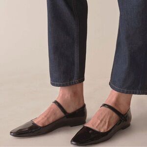 NIB - Doen - Daphne Mary Jane - Black Patent